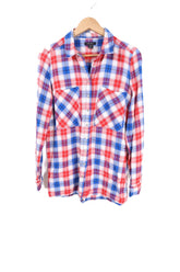 חולצה מכופתרת משובצת בגווני אדום כחול- S-M